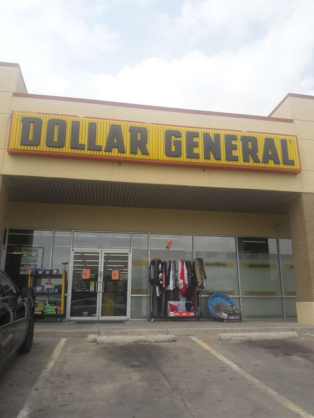 Dollar General | 2515 E Rosemeade Pkwy #204, Carrollton, TX 75007 | Phone: (469) 546-9110