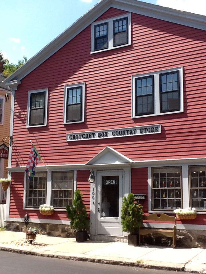 100 Derby Country Store | 5647, 100 Derby St, Salem, MA 01970, USA | Phone: (978) 744-2114