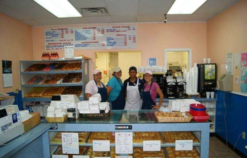 Donuts Kolaches and Tacos League City | 1699, 5010 W Main St, League City, TX 77573, USA | Phone: (281) 332-5159