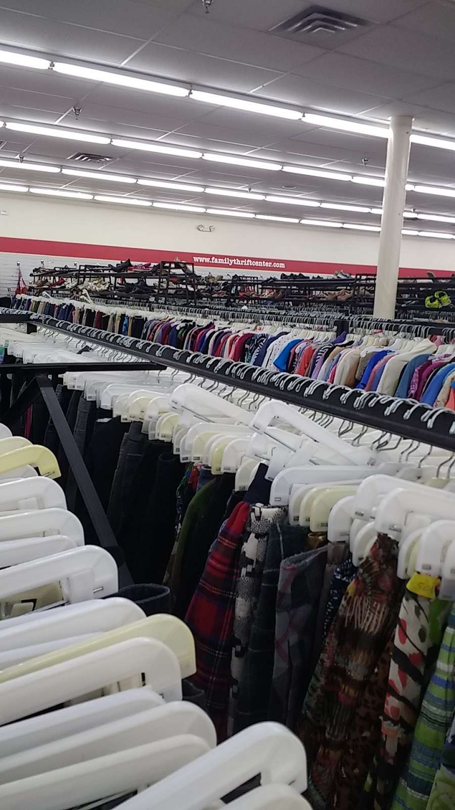 Family Thrift Outlet | 127 Little York Rd, Houston, TX 77076, USA | Phone: (713) 694-8958