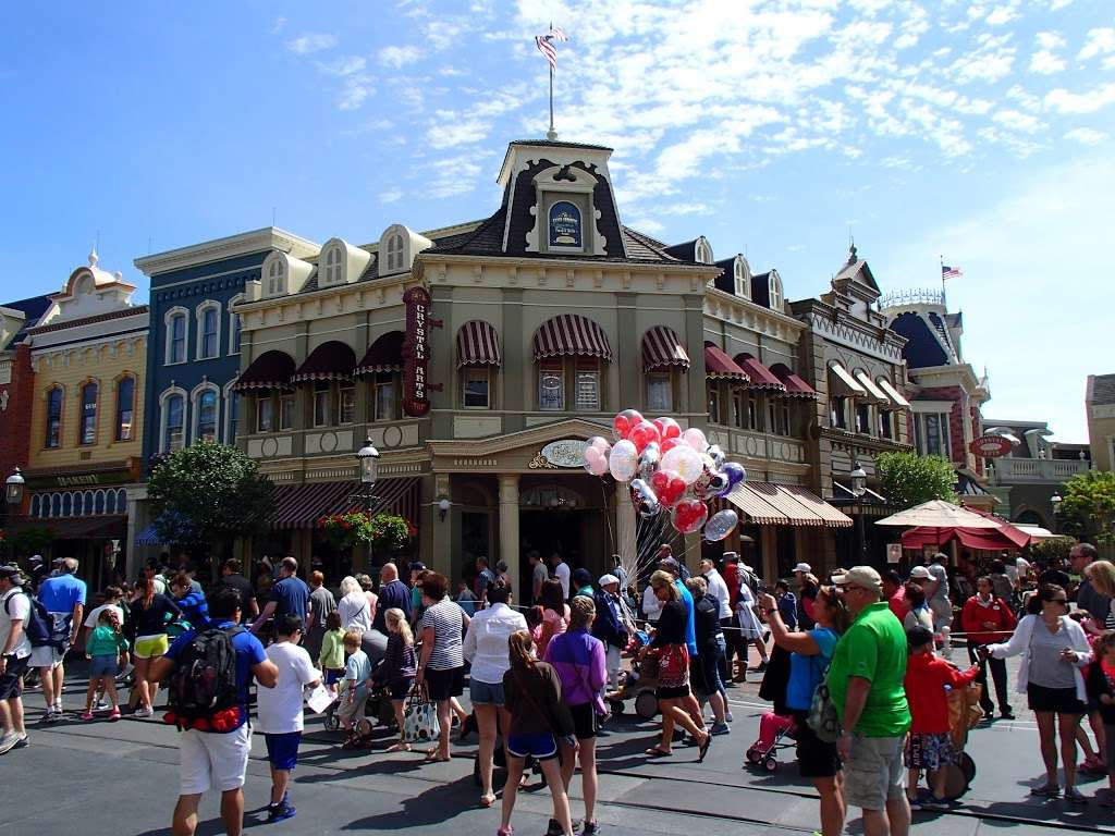 The Chapeau | Magic Kingdom Park, Main Street, U.S.A., Orlando, FL 32836, USA | Phone: (407) 939-5277