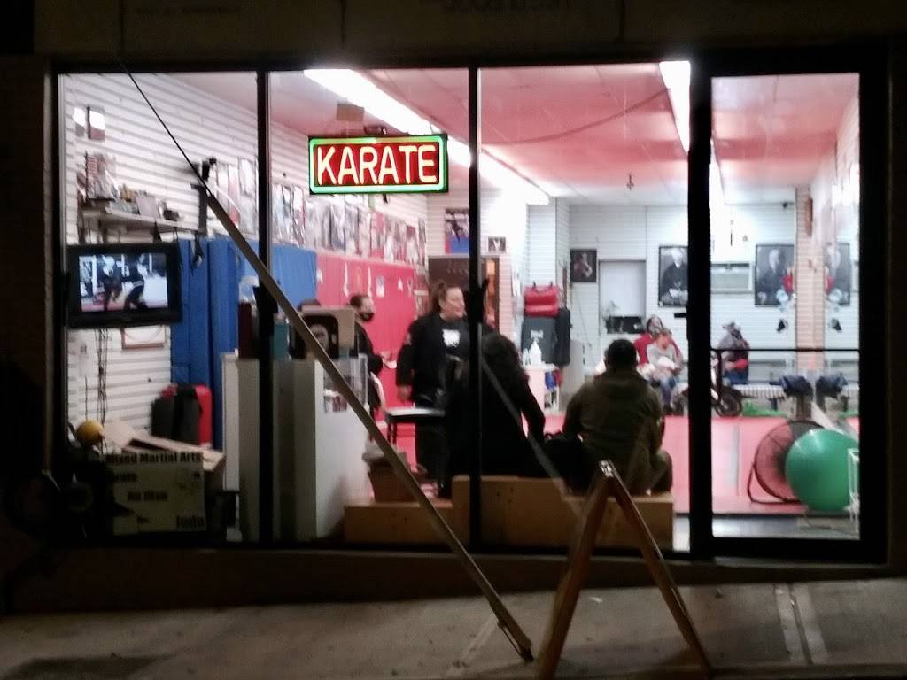 NYC Mixed Martial Arts | 2098 Clove Rd, Staten Island, NY 10305, USA | Phone: (718) 876-6920