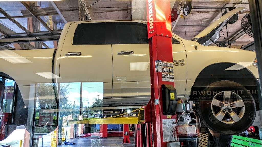 Firestone Complete Auto Care | 8202 Lake Underhill Rd, Orlando, FL 32825, USA | Phone: (407) 374-0870