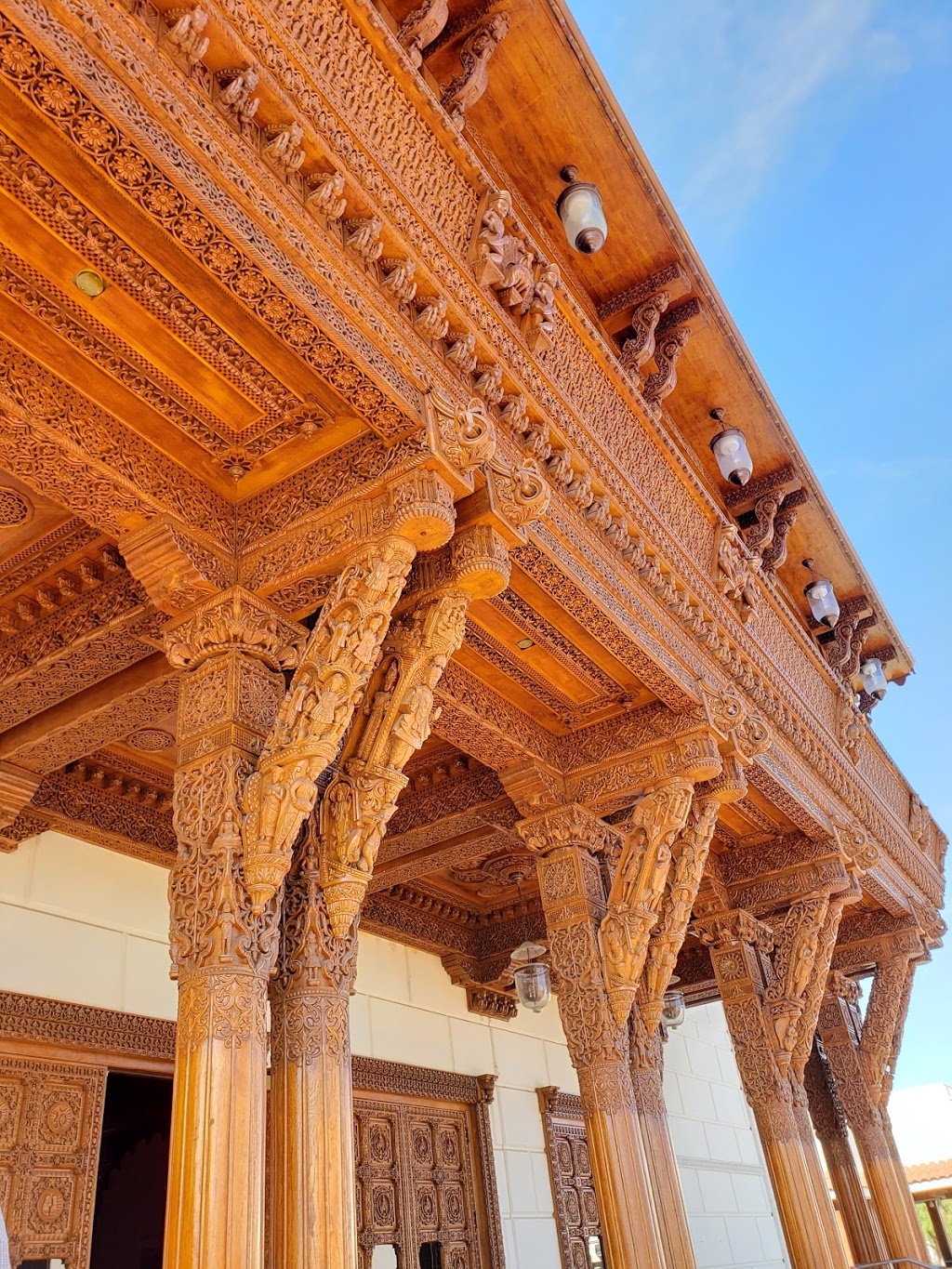 BAPS Shri Swaminarayan Mandir, Chino Hills | 15100 Fairfield Ranch Rd, Chino Hills, CA 91709, USA | Phone: (909) 614-5000