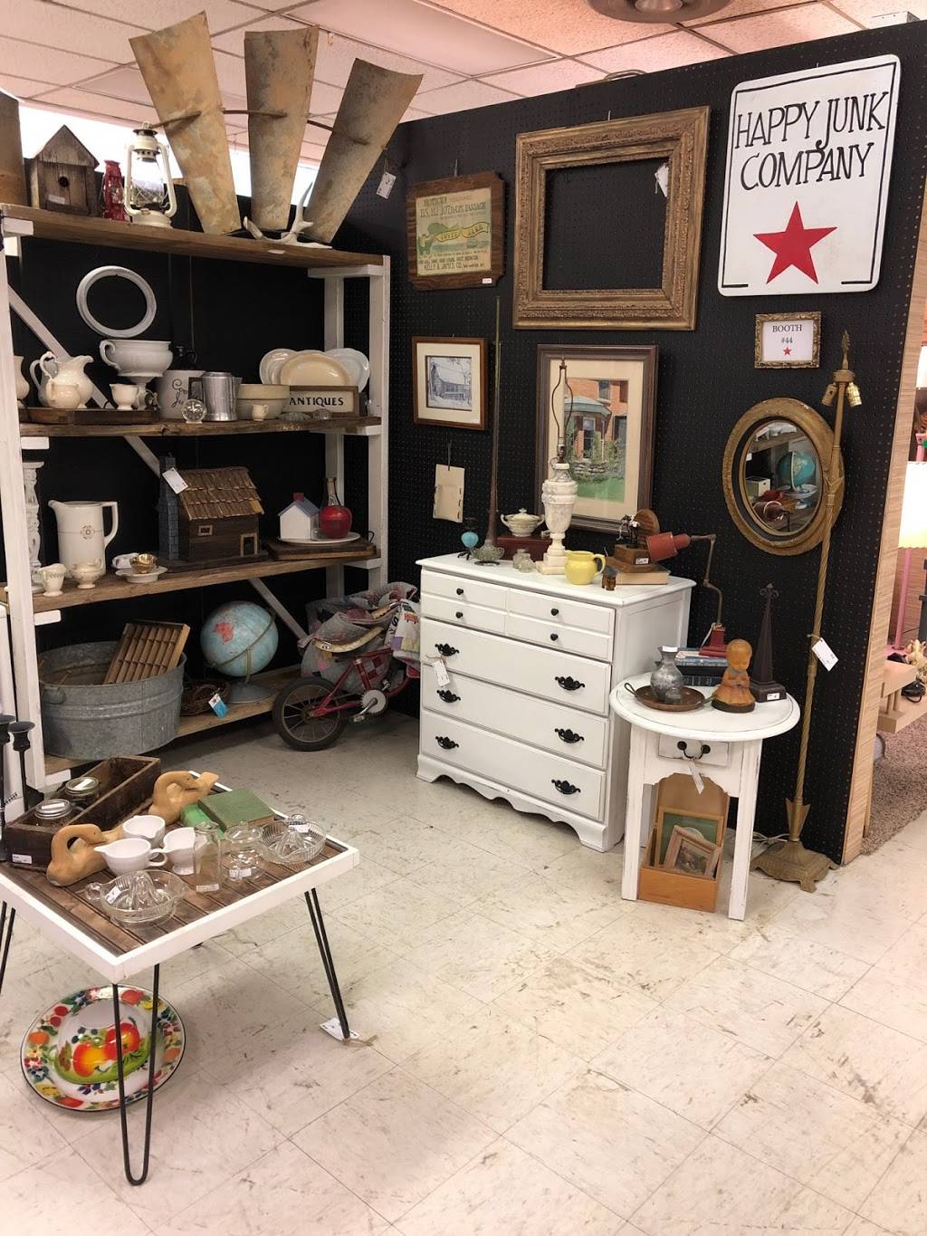 JK’S Anything Sells Antique Mall | 4426 34th St Suite B, Lubbock, TX 79410, United States | Phone: (806) 795-0840