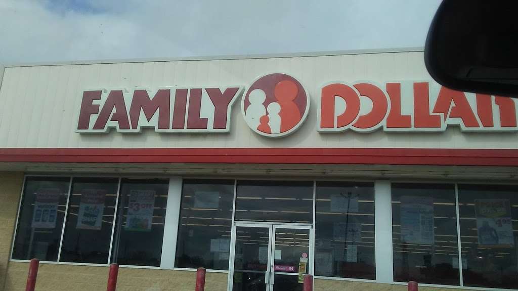 Family Dollar | 31315 Farm to Market 2920 Suite #26, Waller, TX 77484, USA | Phone: (936) 372-2198