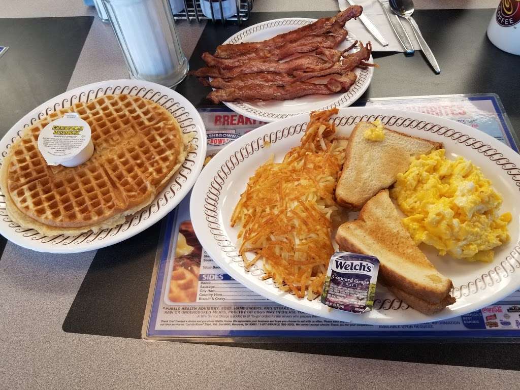 Waffle House | Celebrate Virginia Pkwy, Fredericksburg, VA 22406, USA | Phone: (540) 426-9629