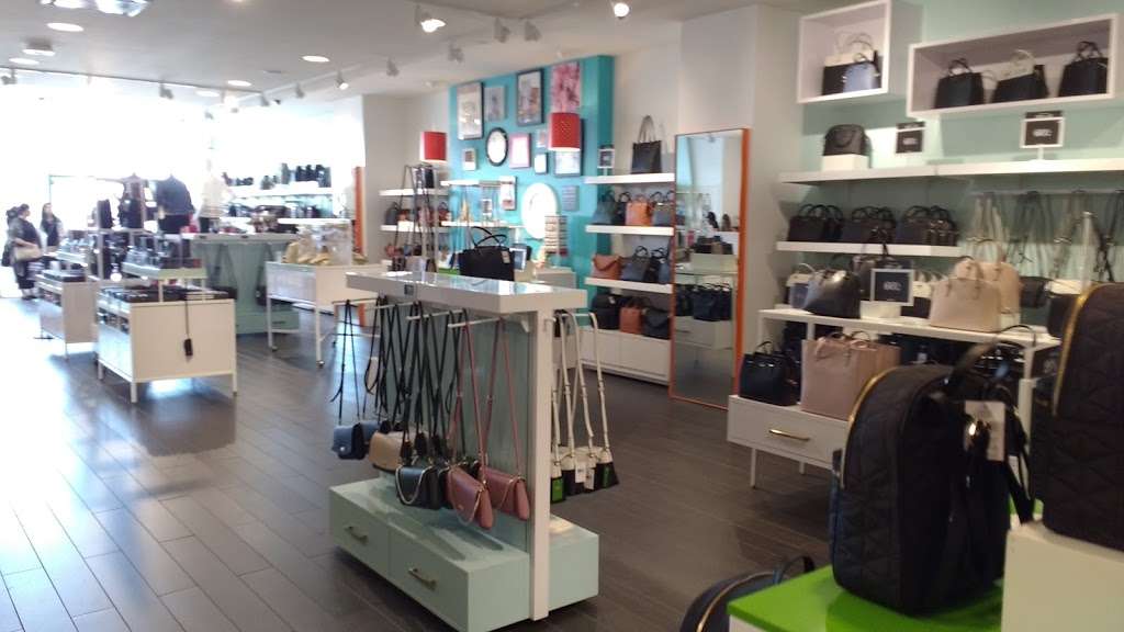 kate spade new york | 2796 Tanger Way #106, Barstow, CA 92311, USA | Phone: (760) 253-2326