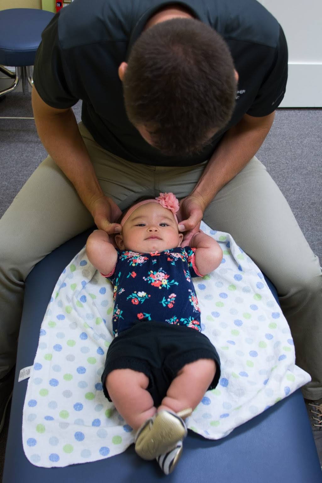 Family Advantage Chiropractic - Timnath | 4650 Signal Tree Dr BLD B Unit 300, Timnath, CO 80547, USA | Phone: (970) 818-9455