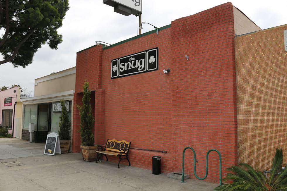 The Snug | 4108 W Magnolia Blvd, Burbank, CA 91505, USA | Phone: (818) 557-0018