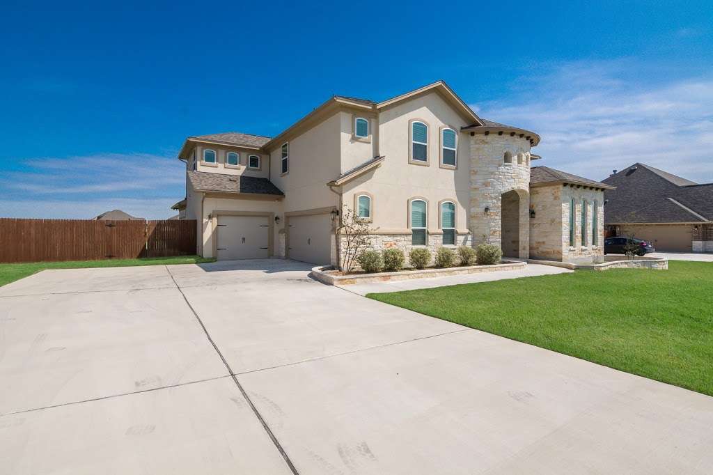 Brollagio PIT Pad at Ivy Mountain | 6622 Ivy Mountain, Schertz, TX 78154, USA | Phone: (210) 802-6672