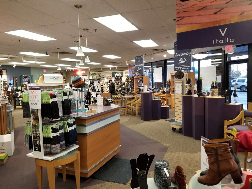 Stans Fit for Your Feet | 7405 W Layton Ave #3828, Greenfield, WI 53220, USA | Phone: (414) 431-6300