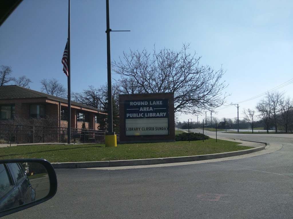 Round Lake Area Public Library | 906 Hart Rd, Round Lake, IL 60073, USA | Phone: (847) 546-7060