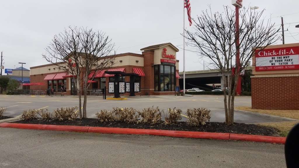 Chick-fil-A | 19707 Highway 59 N, Humble, TX 77338, USA | Phone: (281) 446-2331