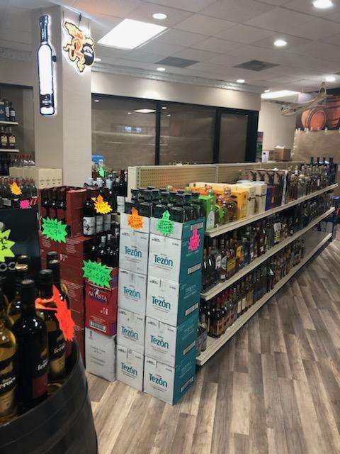 B&B Liquors | 12547 W Okeechobee Rd, Hialeah Gardens, FL 33018, USA | Phone: (305) 888-6757