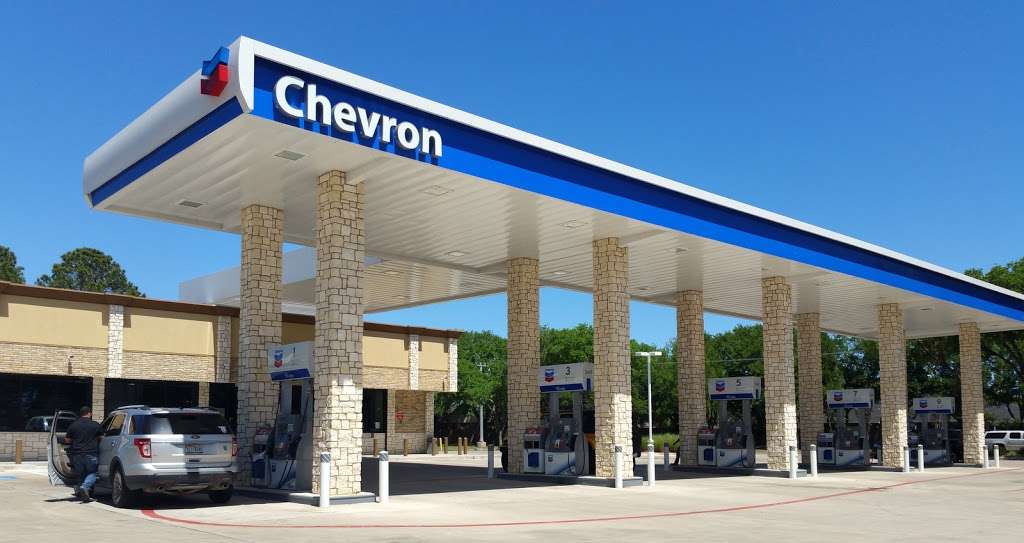 Chevron Houston | 2395 Clear Lake City Blvd, Houston, TX 77062, USA | Phone: (281) 218-0622