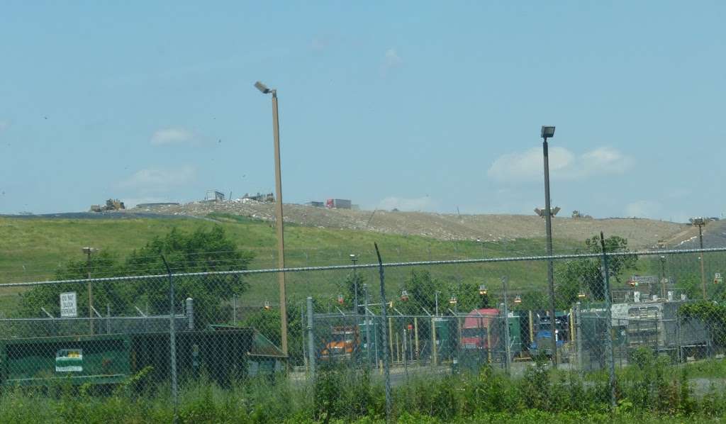 Waste Management - GROWS North Landfill | 1513 Bordentown Rd, Morrisville, PA 19067, USA | Phone: (866) 909-4458