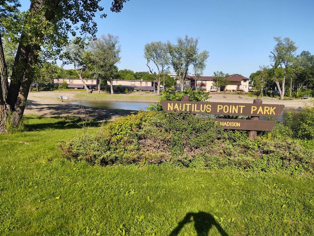 Nautilus Point Park | Nautilus Point Park, 321 Nautilus Dr, Madison, WI 53705, USA | Phone: (608) 266-4711