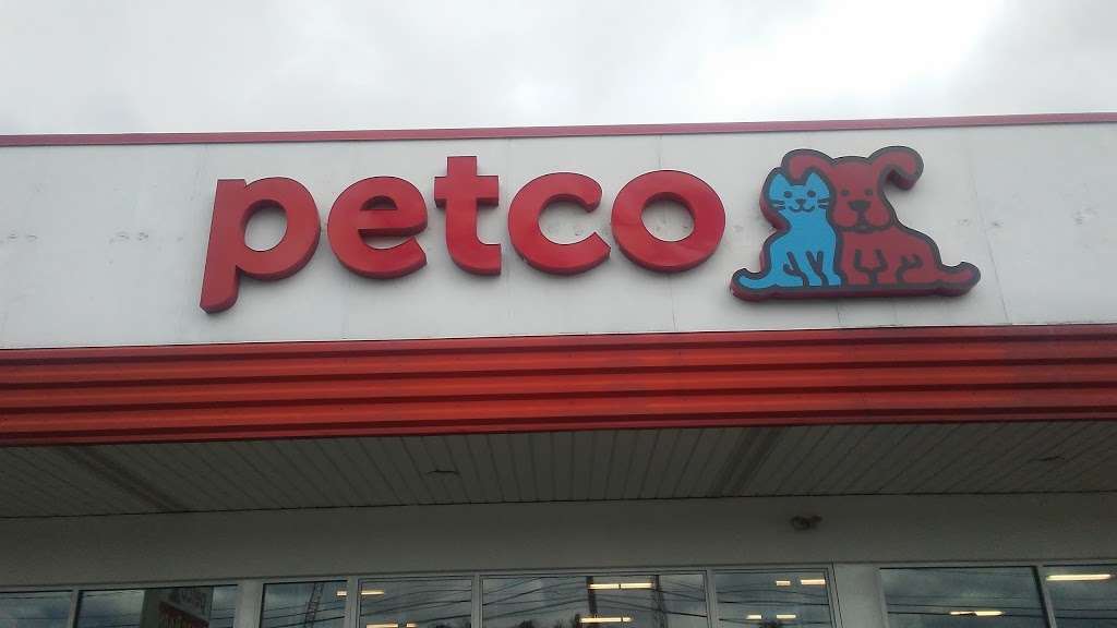 Petco | 20 Stockwell Dr, Avon, MA 02322, USA | Phone: (508) 580-4055