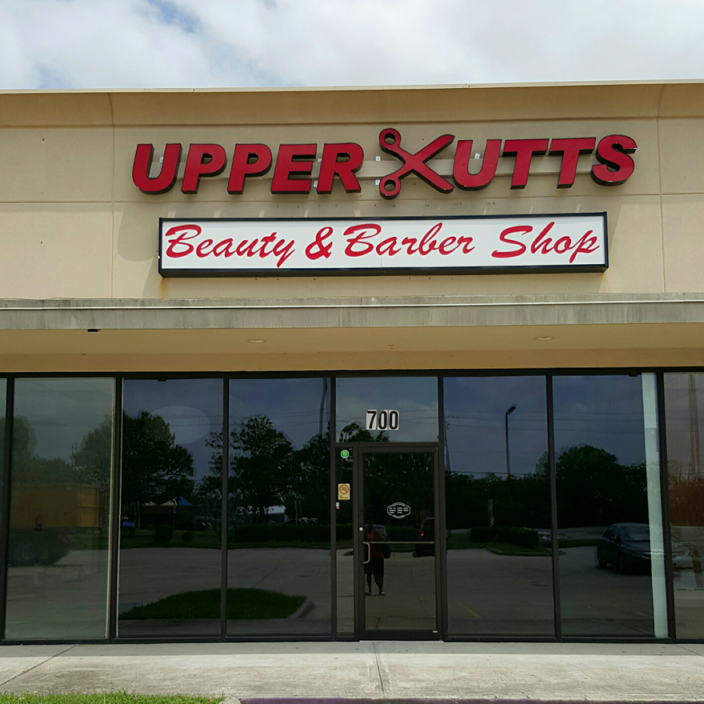 Upper Kutts Beauty and Barbershop | 5231 Burke Rd #700, Pasadena, TX 77504, USA | Phone: (713) 291-3789