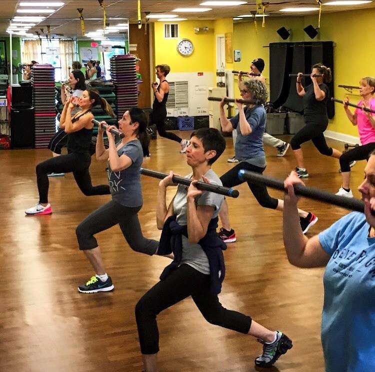 Forever Fit Health Club | 96 Washington Dr, Centerport, NY 11721, USA | Phone: (631) 271-7820