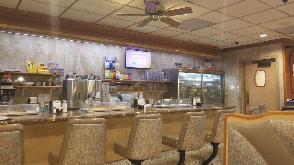 Yetters Diner | 89 US-206, Augusta, NJ 07822, USA | Phone: (973) 383-5641