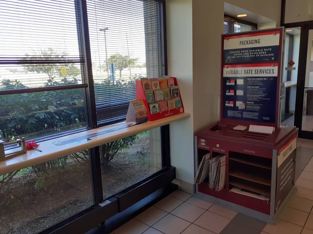 United States Postal Service | 3241 S Hydraulic Ave St, Wichita, KS 67216, USA | Phone: (800) 275-8777