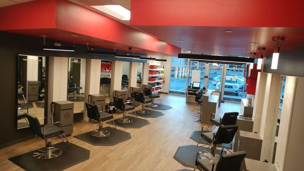 Fantastic Sams Cut & Color Fort Mill | 1046 Regent Pkwy Suite #108, Fort Mill, SC 29715, USA | Phone: (803) 639-7891