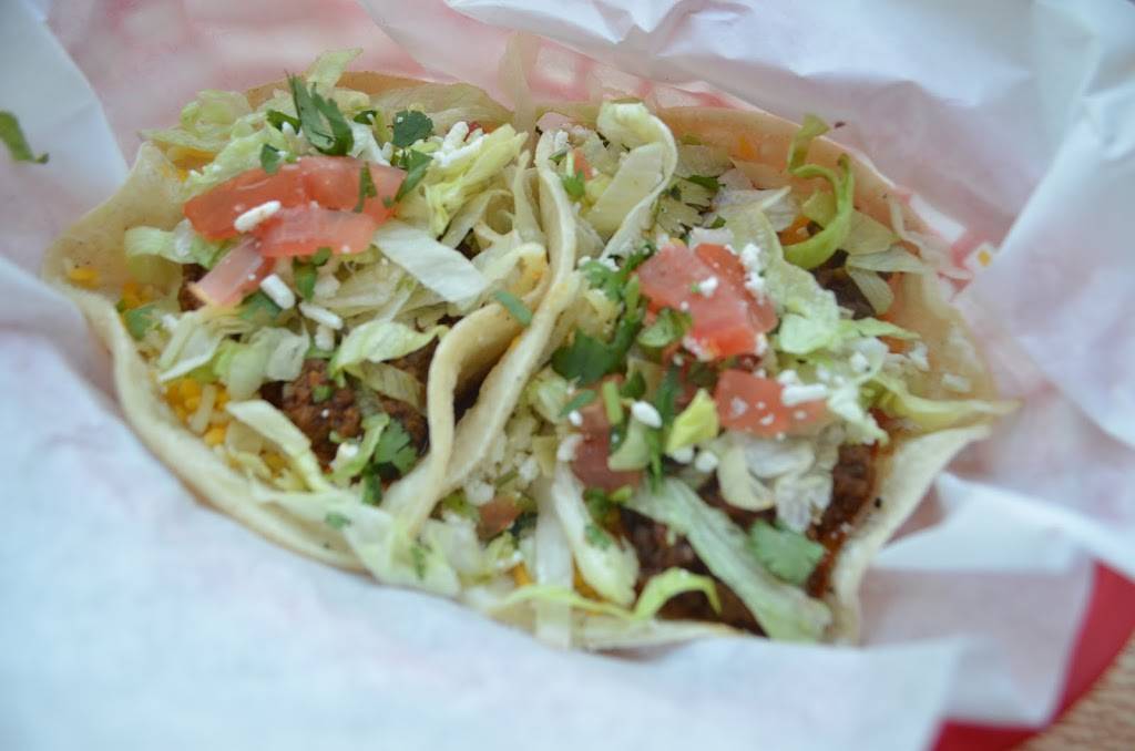 Fuzzys Taco Shop | 825 SW 19th St Suite 13, Moore, OK 73160, USA | Phone: (405) 378-2419