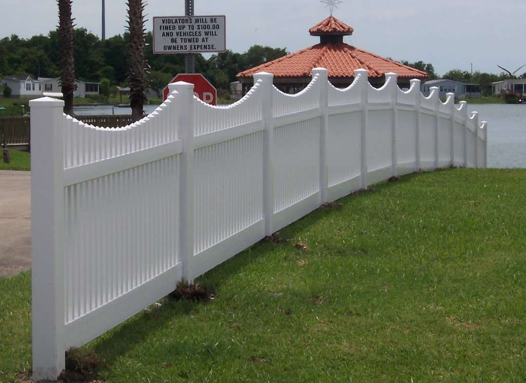 Fence Outlet | 9671 S Orange Blossom Trail, Orlando, FL 32837, USA | Phone: (407) 851-6660