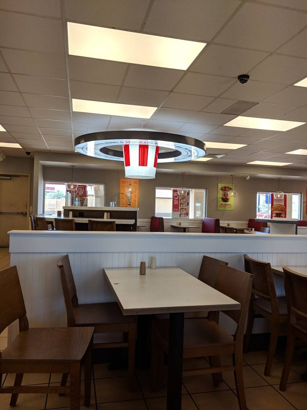 KFC | 6085 Air Cap Dr, Park City, KS 67219 | Phone: (316) 744-0019