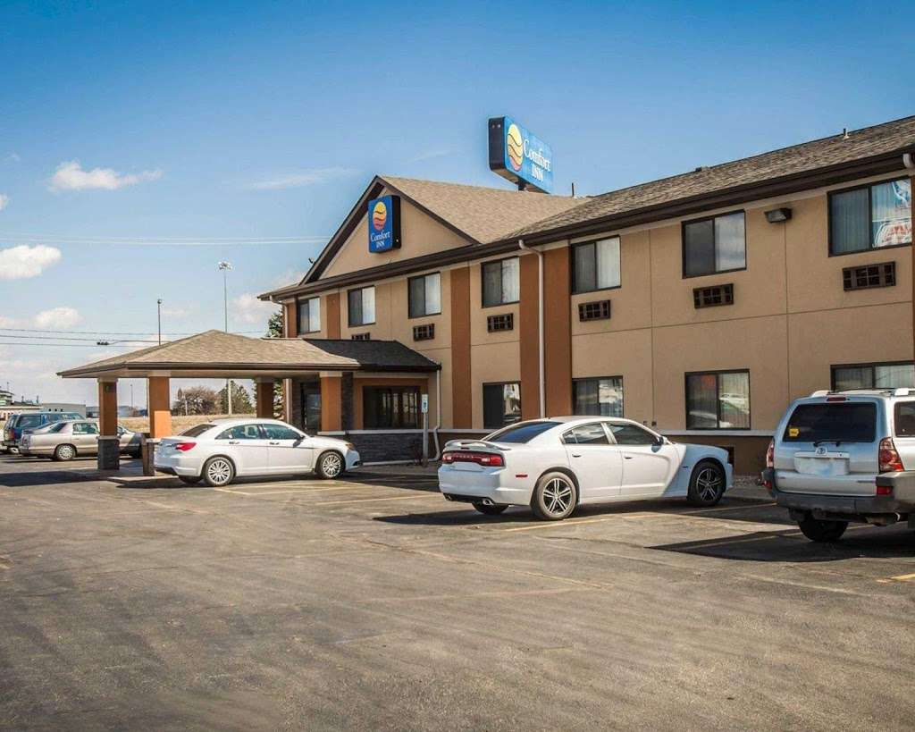 Comfort Inn | 70 Gore Rd W, Morris, IL 60450, USA | Phone: (815) 942-1433