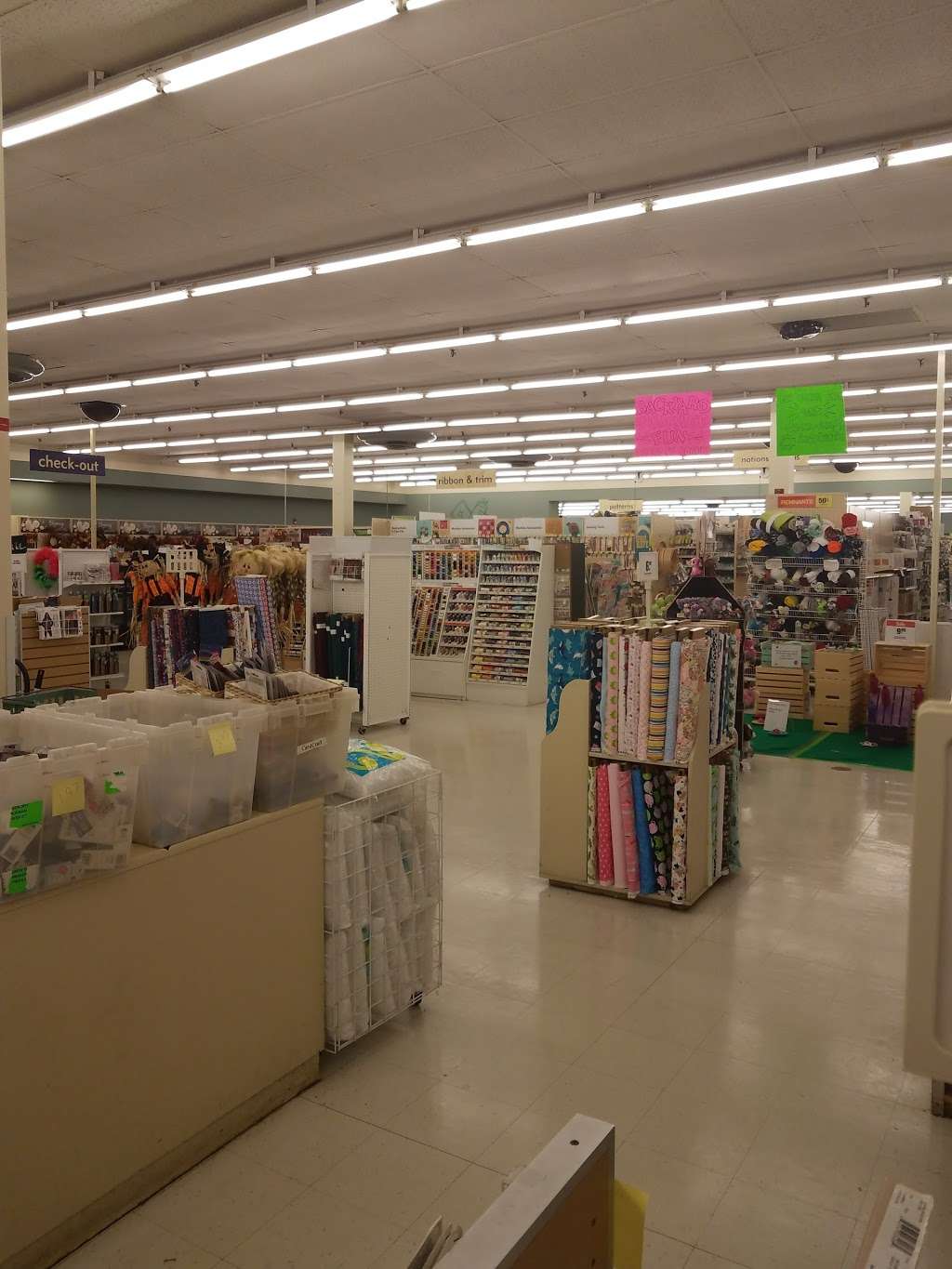 JOANN Fabrics and Crafts | 845 E Rollins Rd, Round Lake Beach, IL 60073, USA | Phone: (847) 223-0223