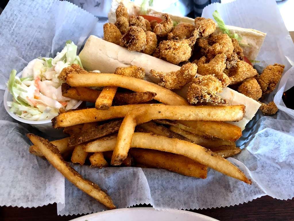 Po Boys Creole & Fresh Catch | 900 Palmer St, Milton, DE 19968, USA | Phone: (302) 684-0890