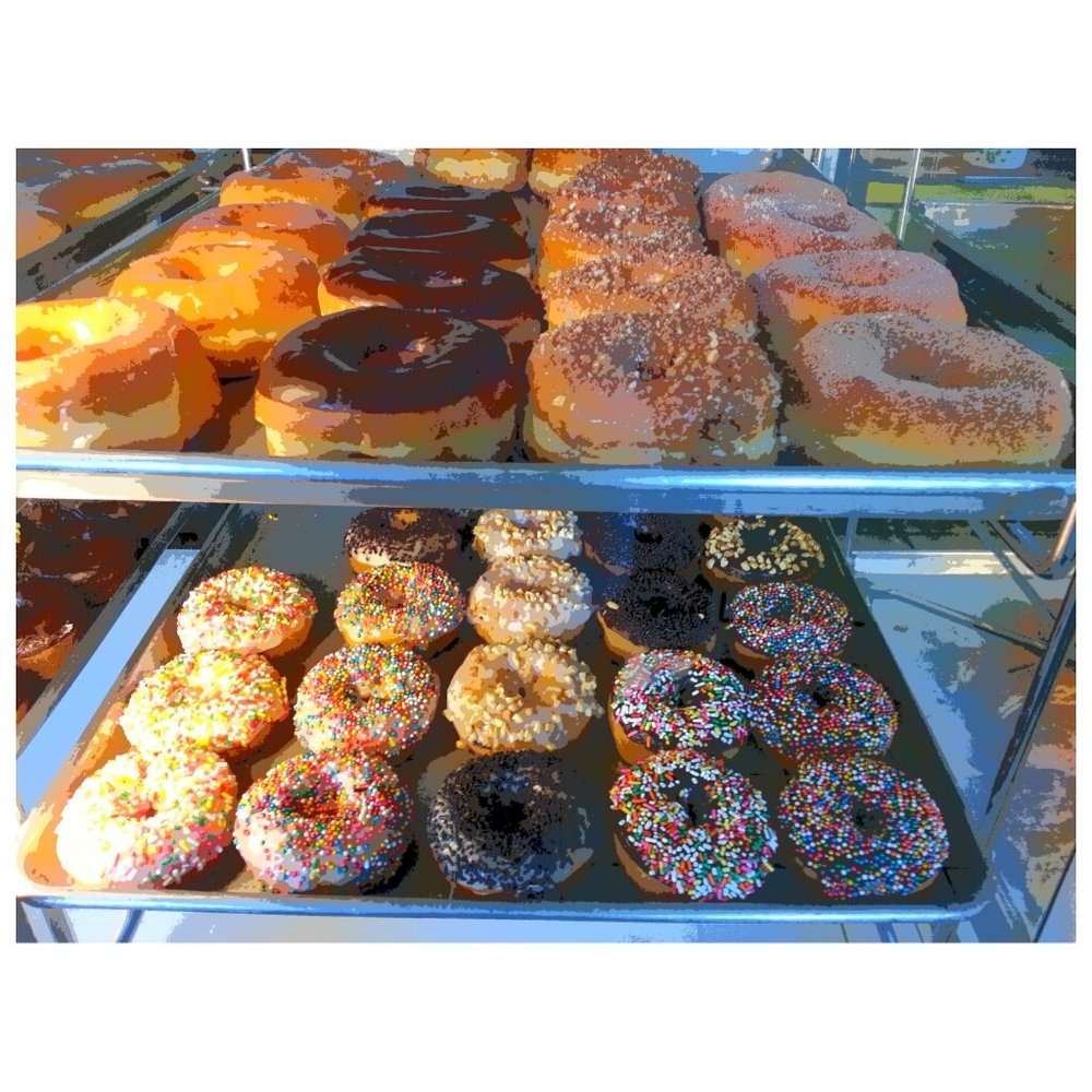 Masters Donuts | 14050 Cherry Ave # Q, Fontana, CA 92337, USA | Phone: (909) 350-0911