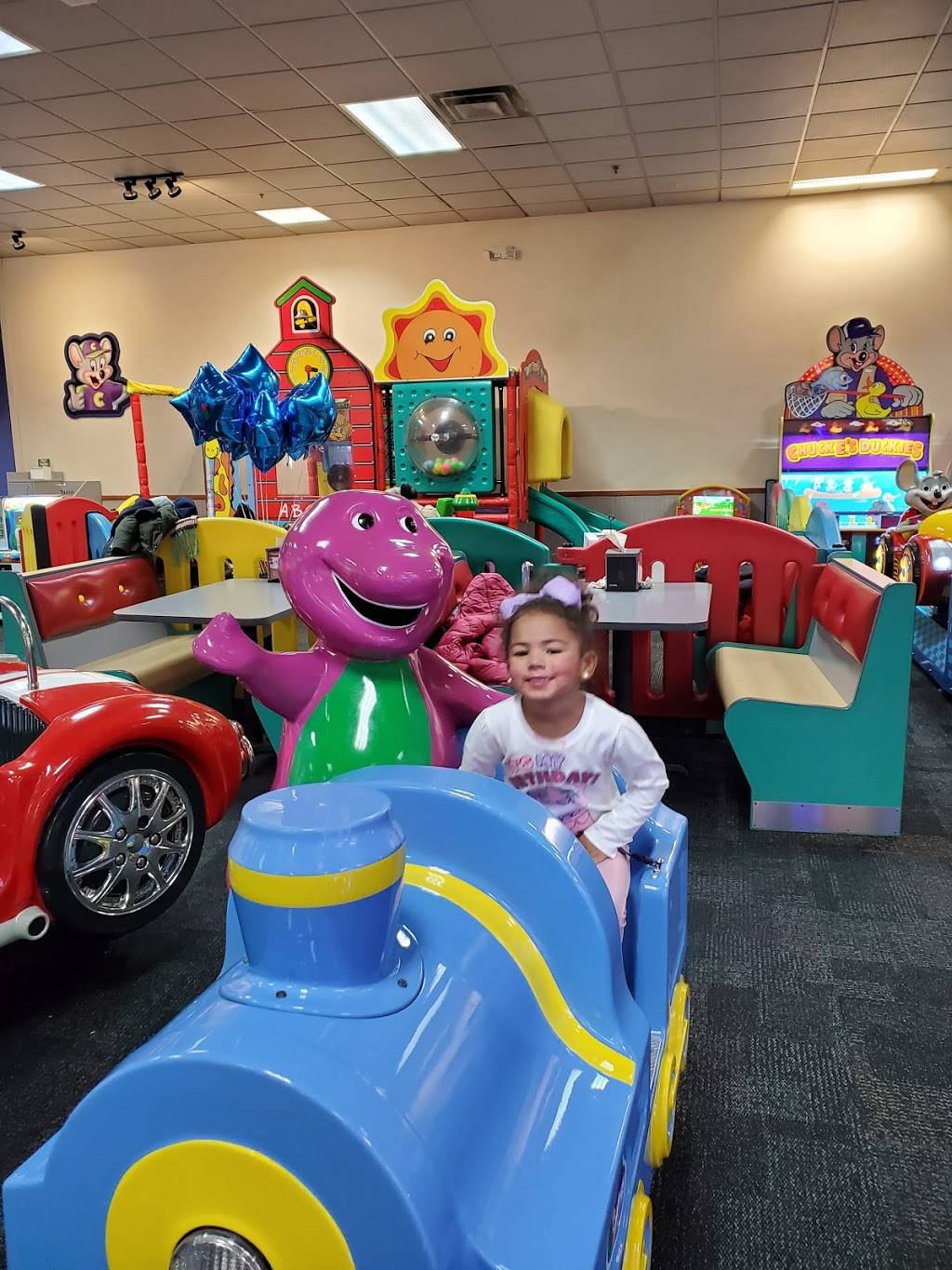 Chuck E. Cheese | 8101 Tonnele Ave, North Bergen, NJ 07047, USA | Phone: (201) 861-2397