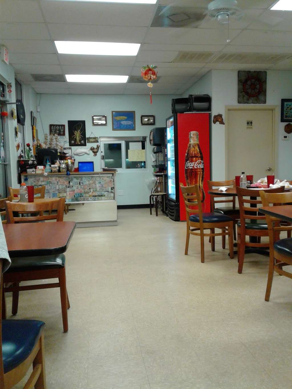 Lilly Seafood | 3003 E League City Pkwy, League City, TX 77573, USA | Phone: (281) 339-7449