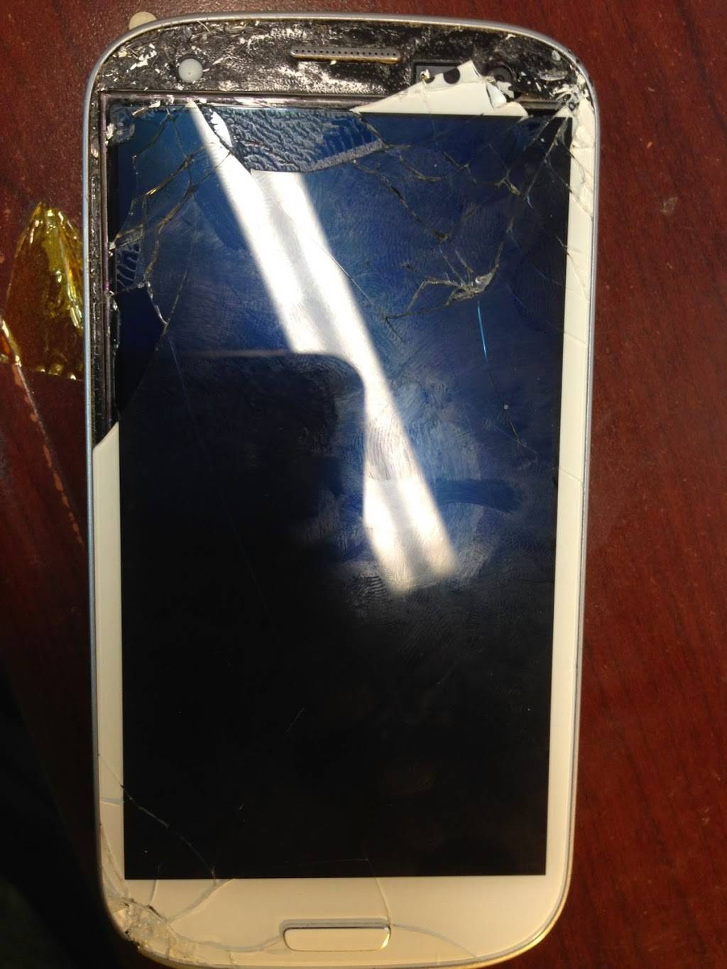 Wayne PC Tech / Cell Phone Repair Specialists | 2605 S Calhoun St, Fort Wayne, IN 46807, USA | Phone: (260) 249-6687