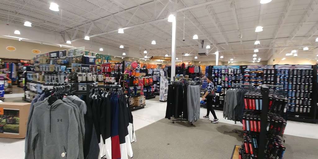 DICKS Sporting Goods | 16521 Washington St, Thornton, CO 80023, USA | Phone: (303) 280-6153