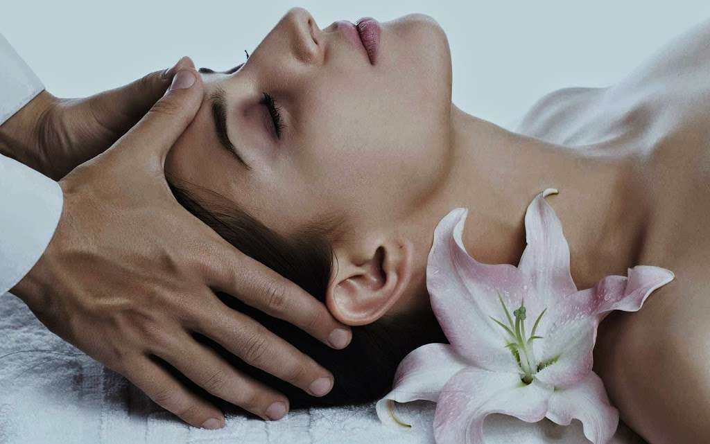 NEW ORIENTAL MASSAGE - Asian Massage Winter Haven | 7000 FL-544, Winter Haven, FL 33881, USA | Phone: (863) 438-7688