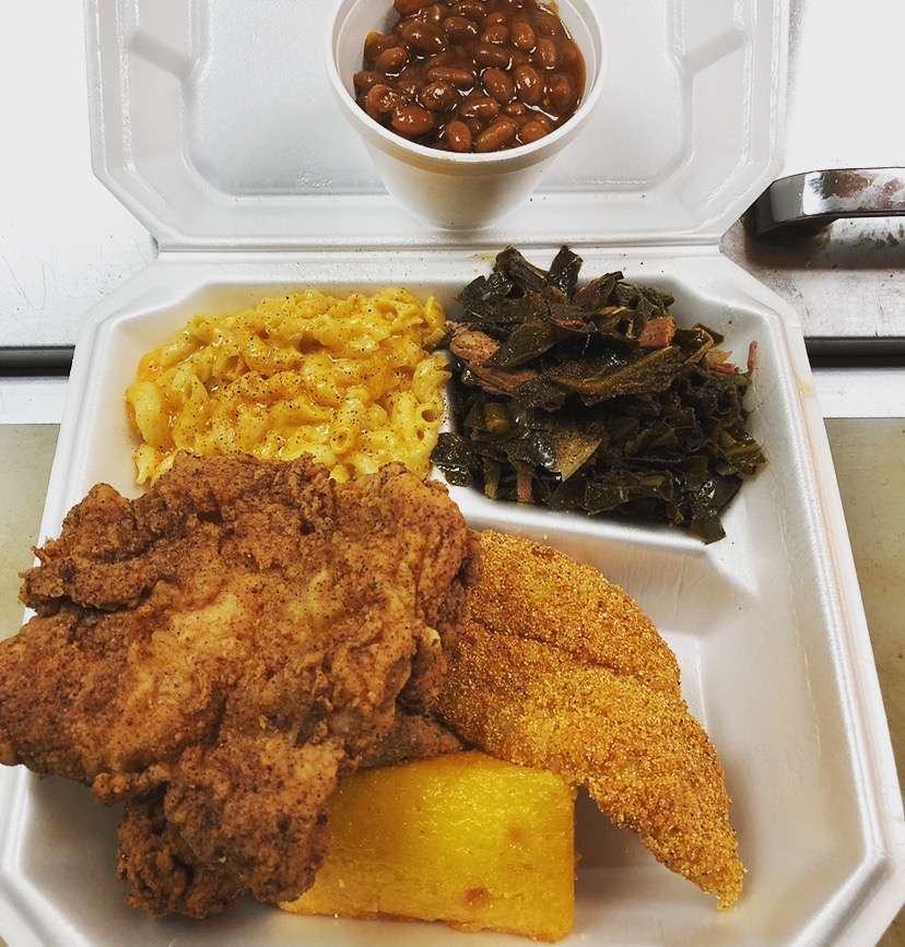 Chief Papa Bears Fried Chicken | 6181 Bonnie View Rd Suite 180, Dallas, TX 75241, USA | Phone: (469) 372-1611