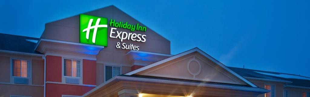 Holiday Inn Express & Suites Council Bluffs - Conv Ctr Area | 2211 S 32nd St, Council Bluffs, IA 51501, USA | Phone: (712) 352-1300