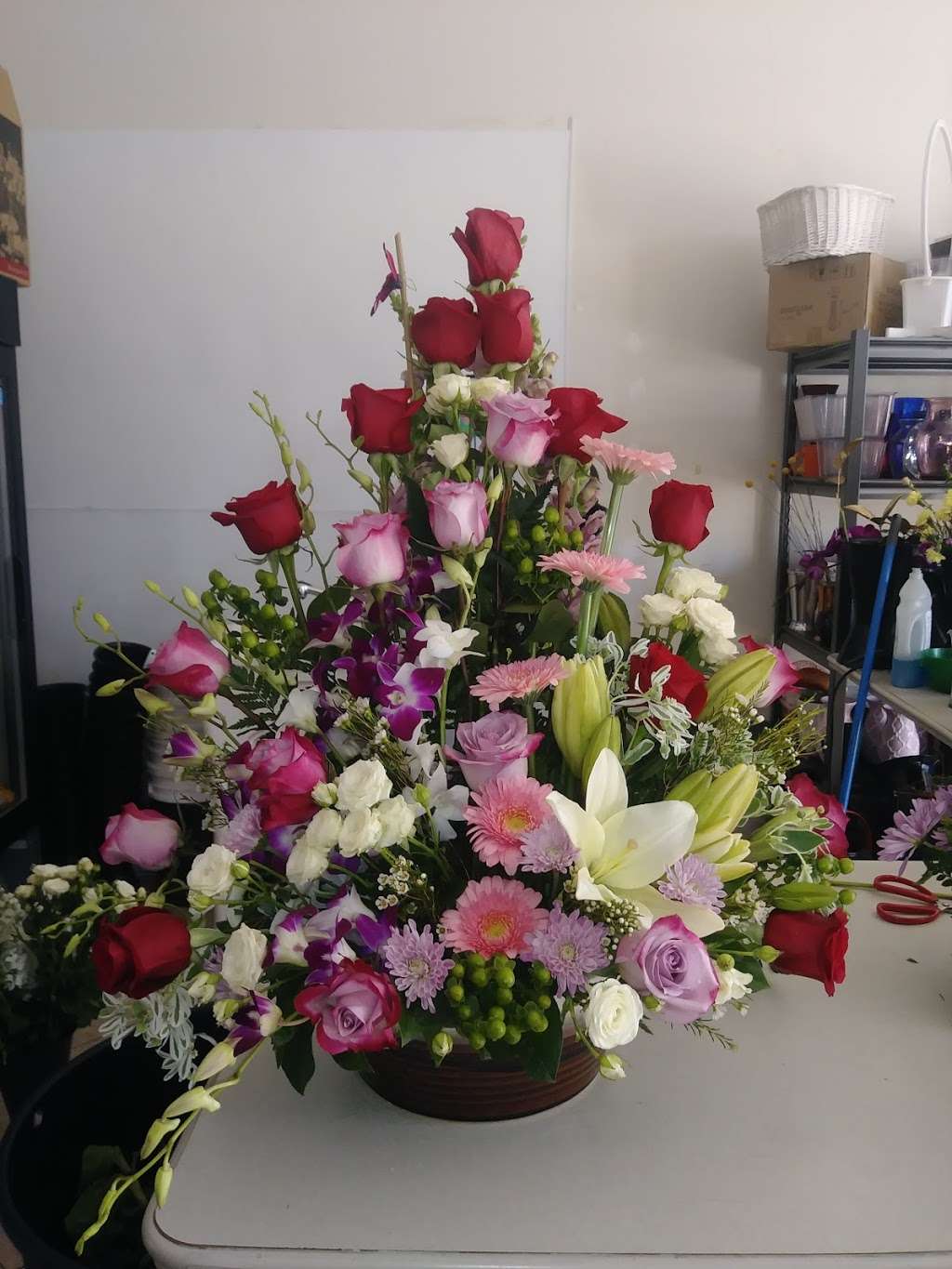 Gomoras Desing Florist | 888 98th Ave, Oakland, CA 94603 | Phone: (510) 302-5989