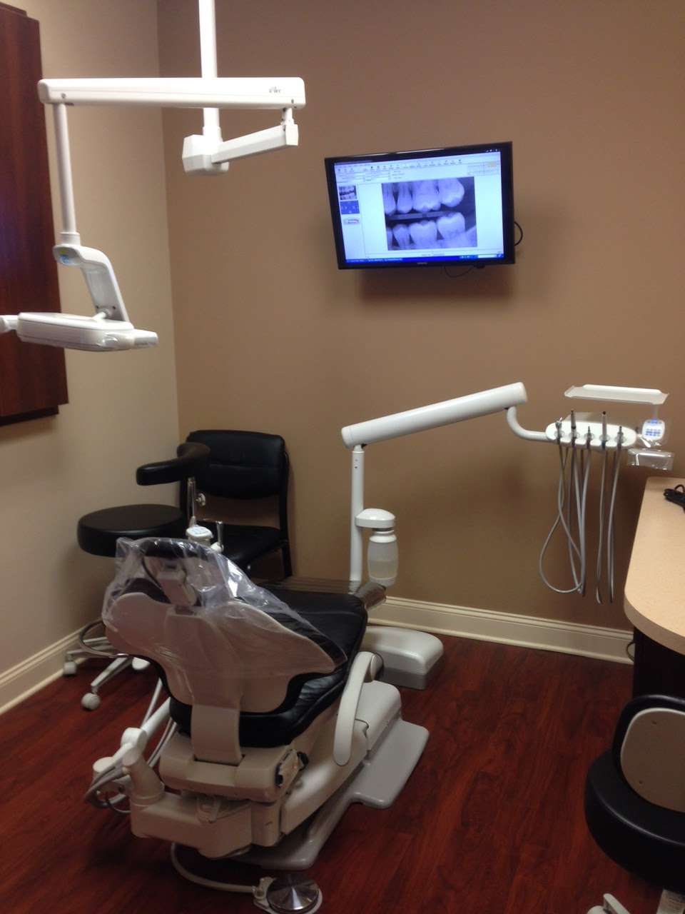 Reflection Dental | 346 E North Ave, Lombard, IL 60148 | Phone: (630) 426-1300