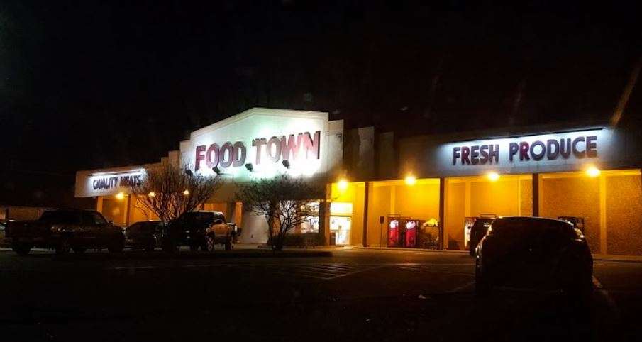 Food Town | 901 S Richey St, Pasadena, TX 77506, USA | Phone: (713) 473-1417
