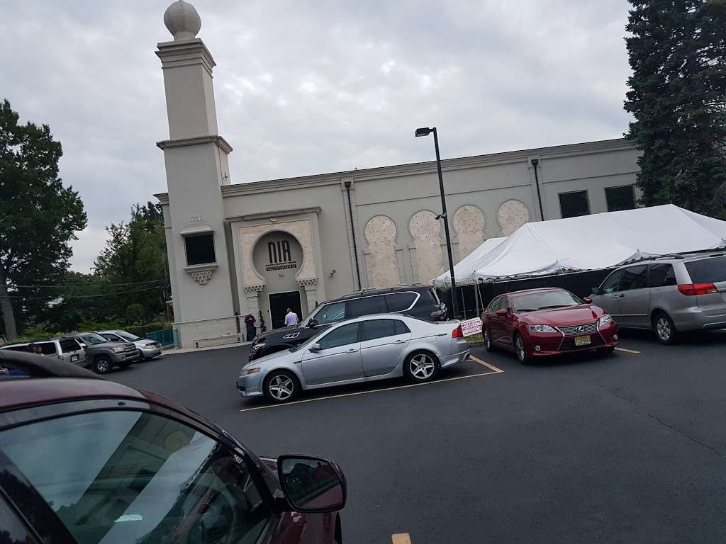 NIA Masjid & Community Center | 231 Roseville Ave, Newark, NJ 07107, USA | Phone: (973) 482-8996