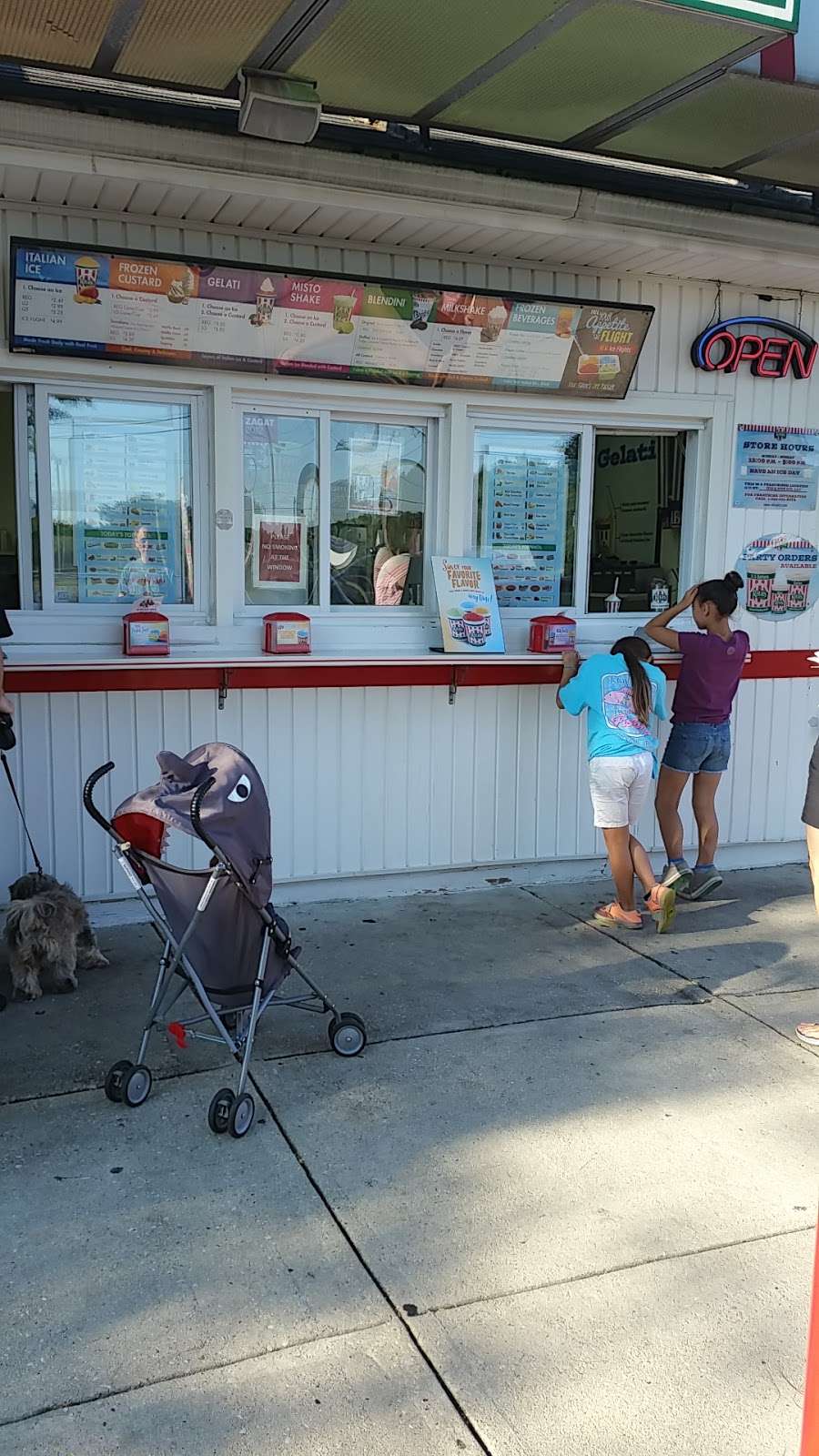 Ritas Italian Ice & Frozen Custard | 403 E Pulaski Hwy, Elkton, MD 21921, USA | Phone: (410) 620-1516