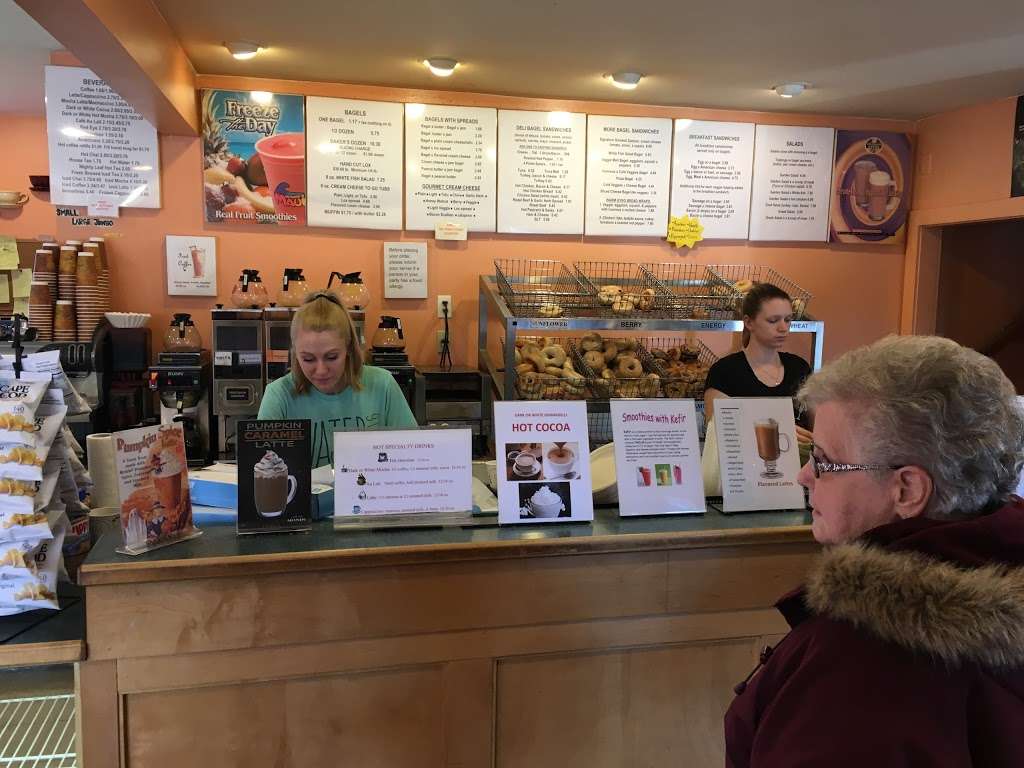 Bagels Plus | 93 Great Rd, Acton, MA 01720, USA | Phone: (978) 263-7070