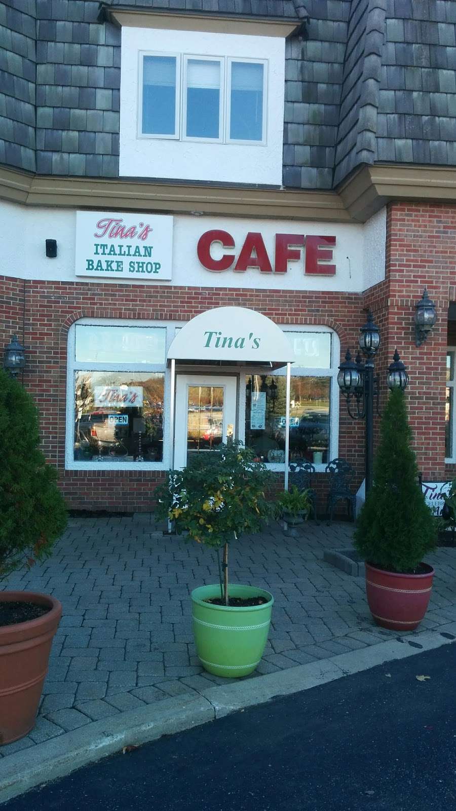 Tinas Italian Bake Shop | 5101 Washington St #14A, Gurnee, IL 60031, USA | Phone: (847) 244-9001