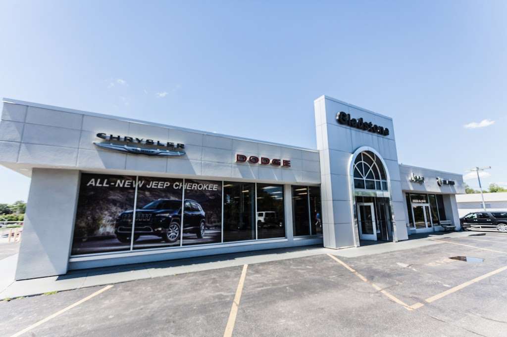 Gladstone Dodge Chrysler Jeep & Ram | 5610 N Oak Trafficway, Gladstone, MO 64118, USA | Phone: (816) 455-3500